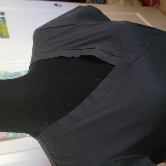 koi Tops - Black Koi Scrub Top
